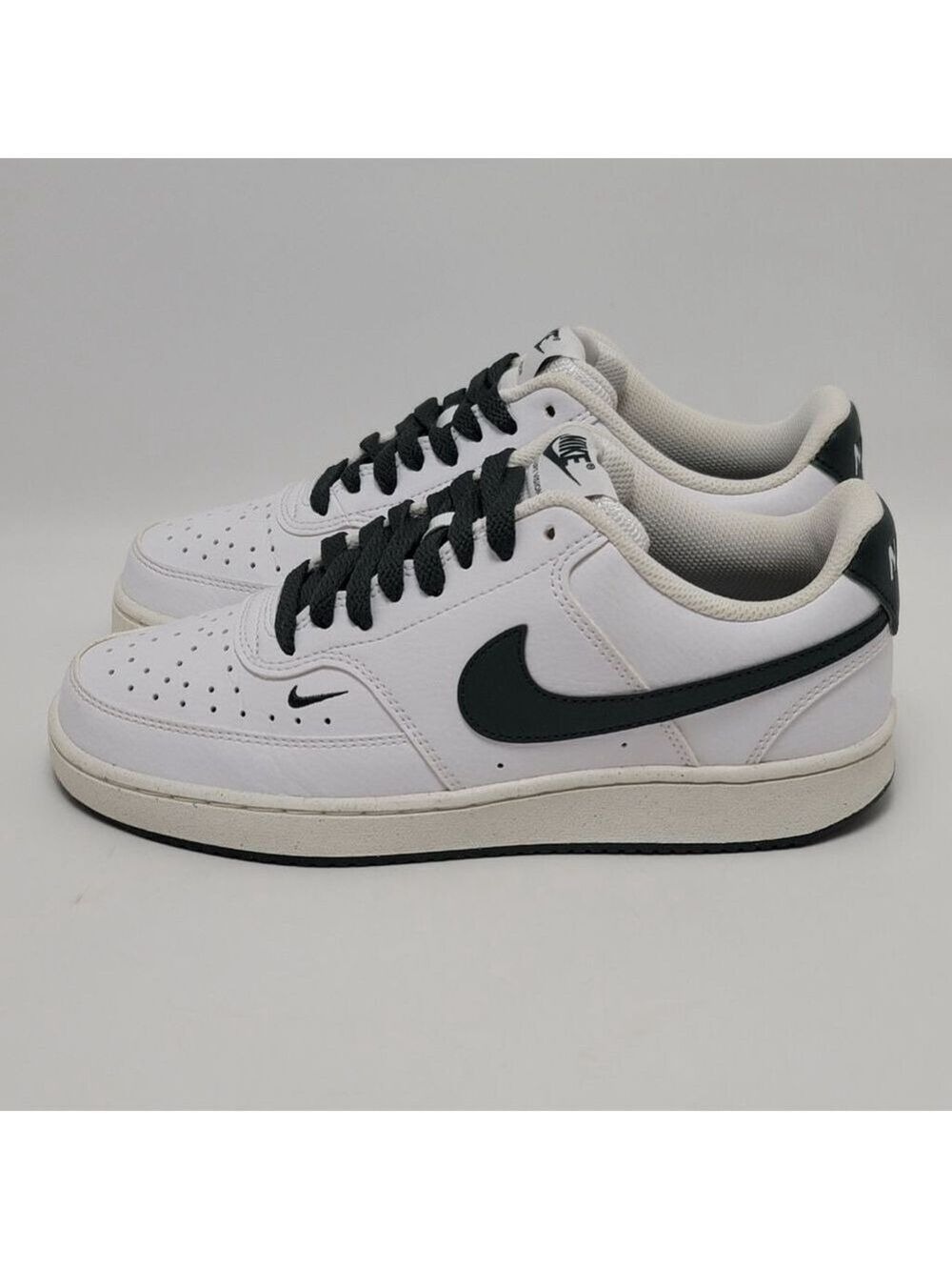 Women's Nike Court Vision Low White Green Sneakers Size 7.5 FV9952-101
